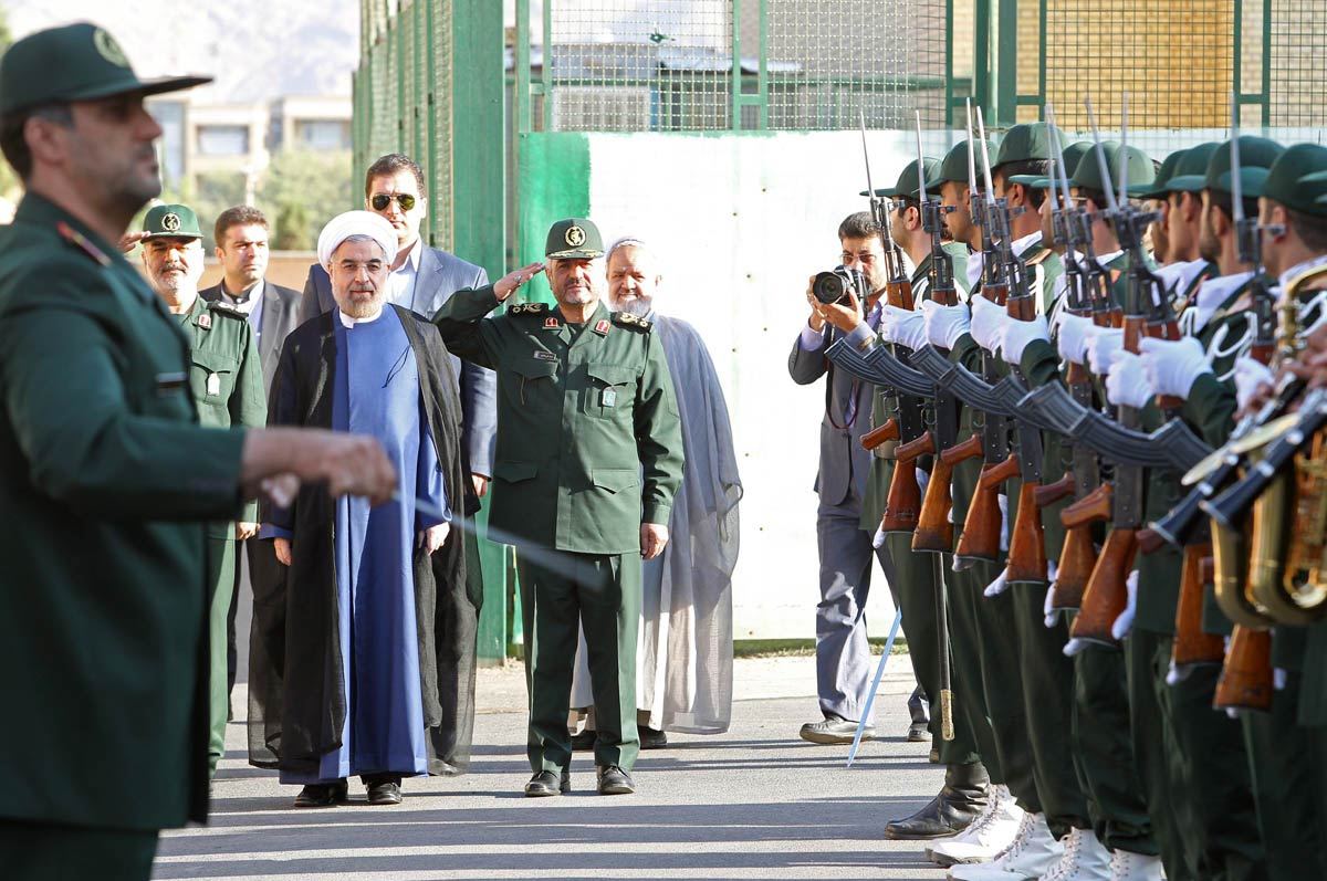 وحانت لحظة الاصطدام.. روحاني في مواجهة الحرس الثوري الإيراني