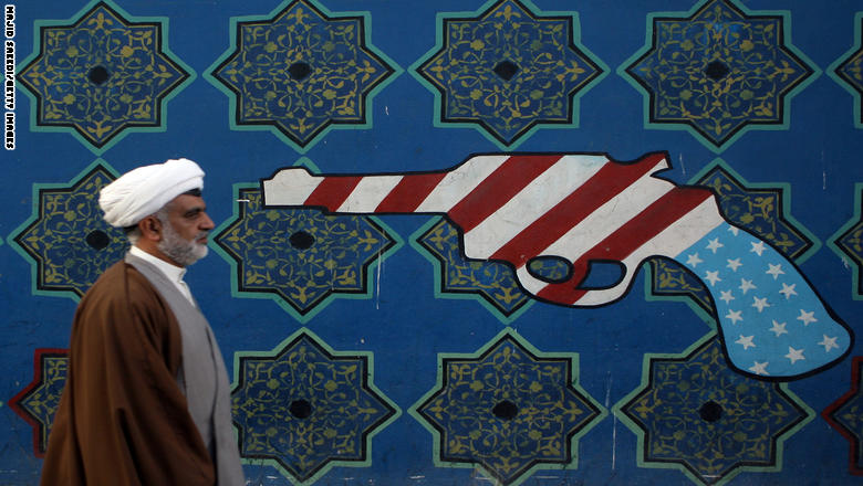 طهران توعدت برد حاسم.. هل تصنف أمريكا الحرس الثوري الإيراني «جماعة إرهابية»؟