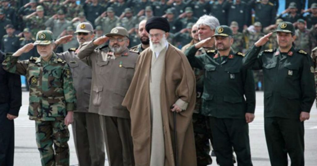 كيف ستواجه إيران العقوبات المرتقبة اقتصاديا وعسكريا؟
