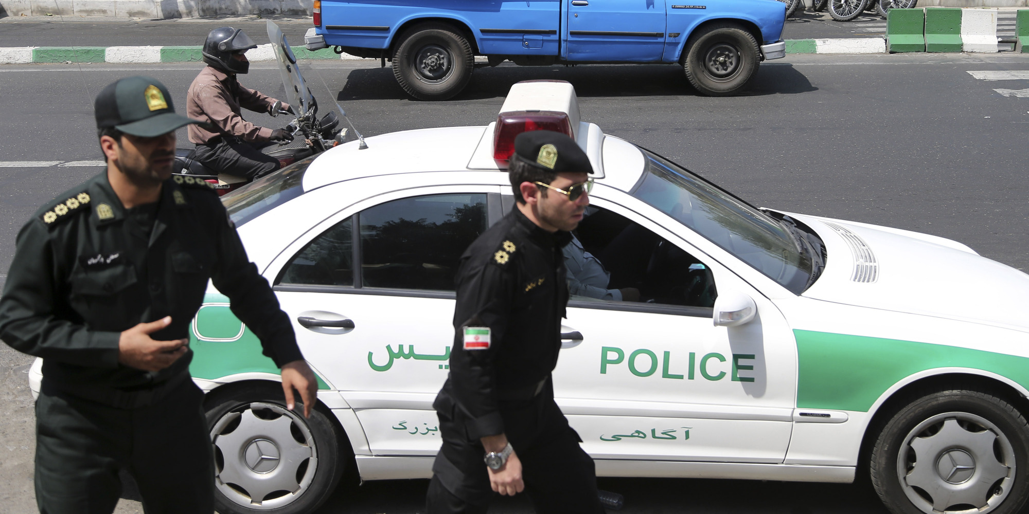 دهس الشرطة.. هل يسير الإيرانيون على نهج الفلسطييين؟