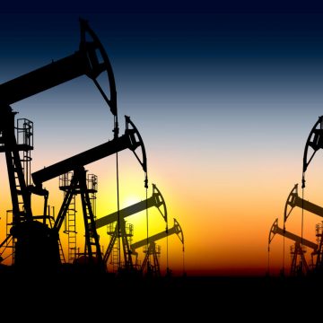 كيف تتحكم الصادرات الإيرانية في أسعار برميل النفط؟